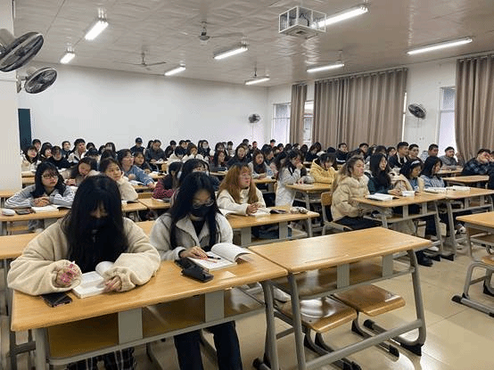 说明: BB7AA7AB72BF153BAA1FEF6EF10819ED